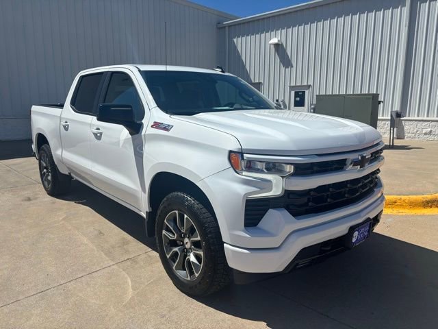 2025 Chevrolet Silverado 1500 RST photo 3