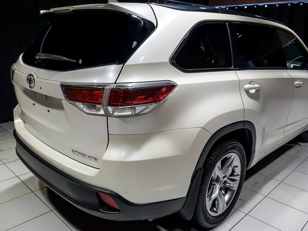 2016 TOYOTA HIGHLANDER - Image 9