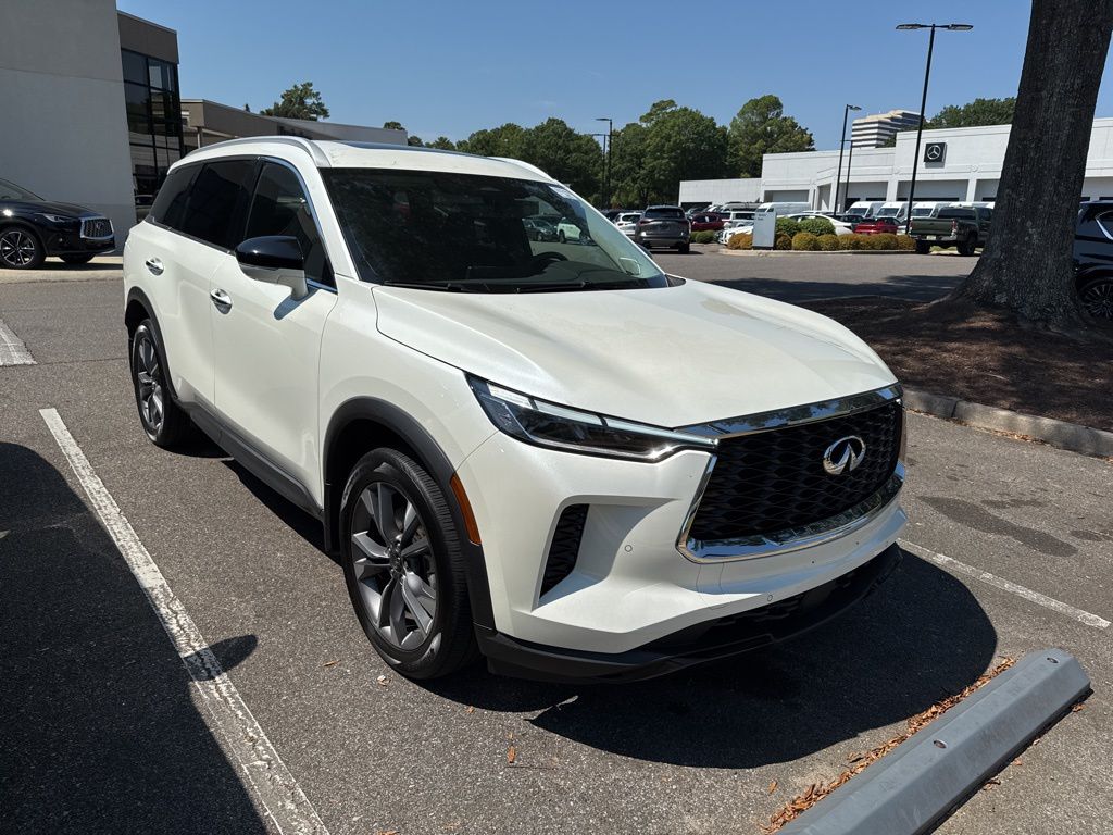2024 Infiniti QX60 Luxe photo 7