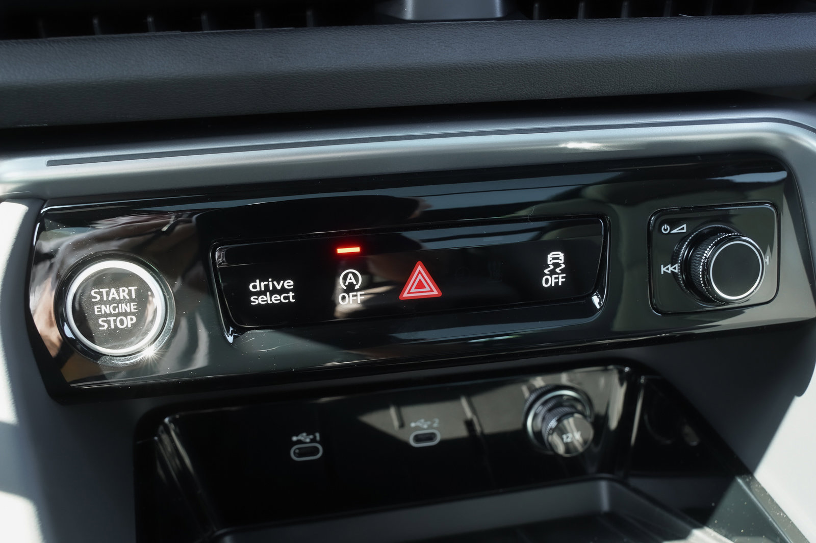 2025 Audi Q5 Premium Plus photo 13