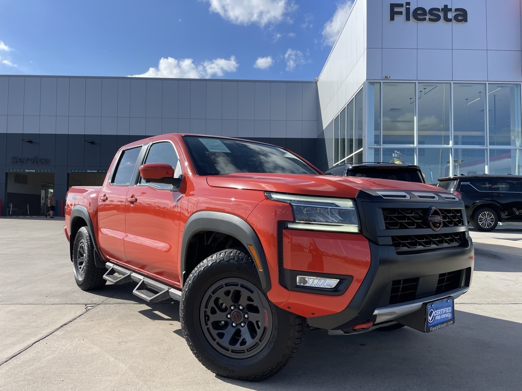 2025 Nissan Frontier PRO-4X's photo