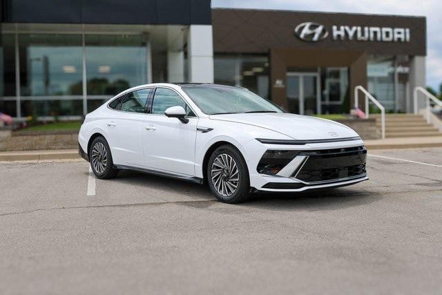 2025 Hyundai SONATA HYBRID Limited