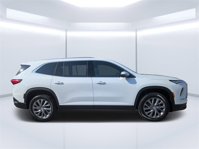 2026 Buick Enclave Preferred photo 2