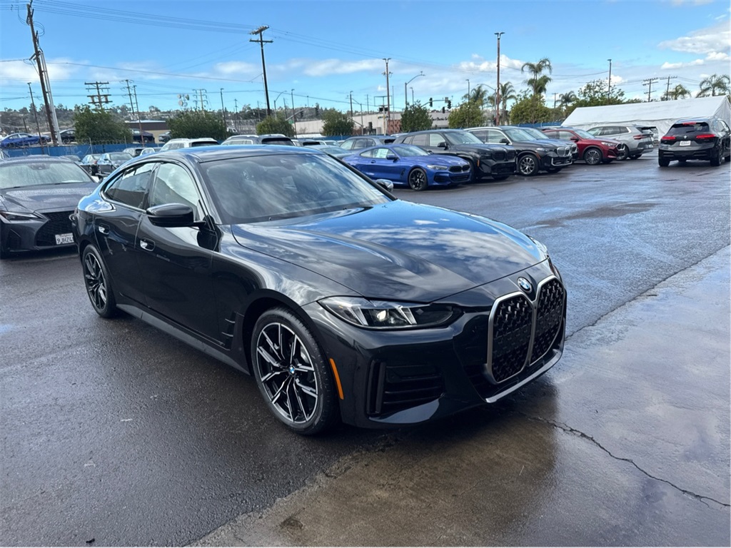 2026 BMW 4 Series 430i's photo