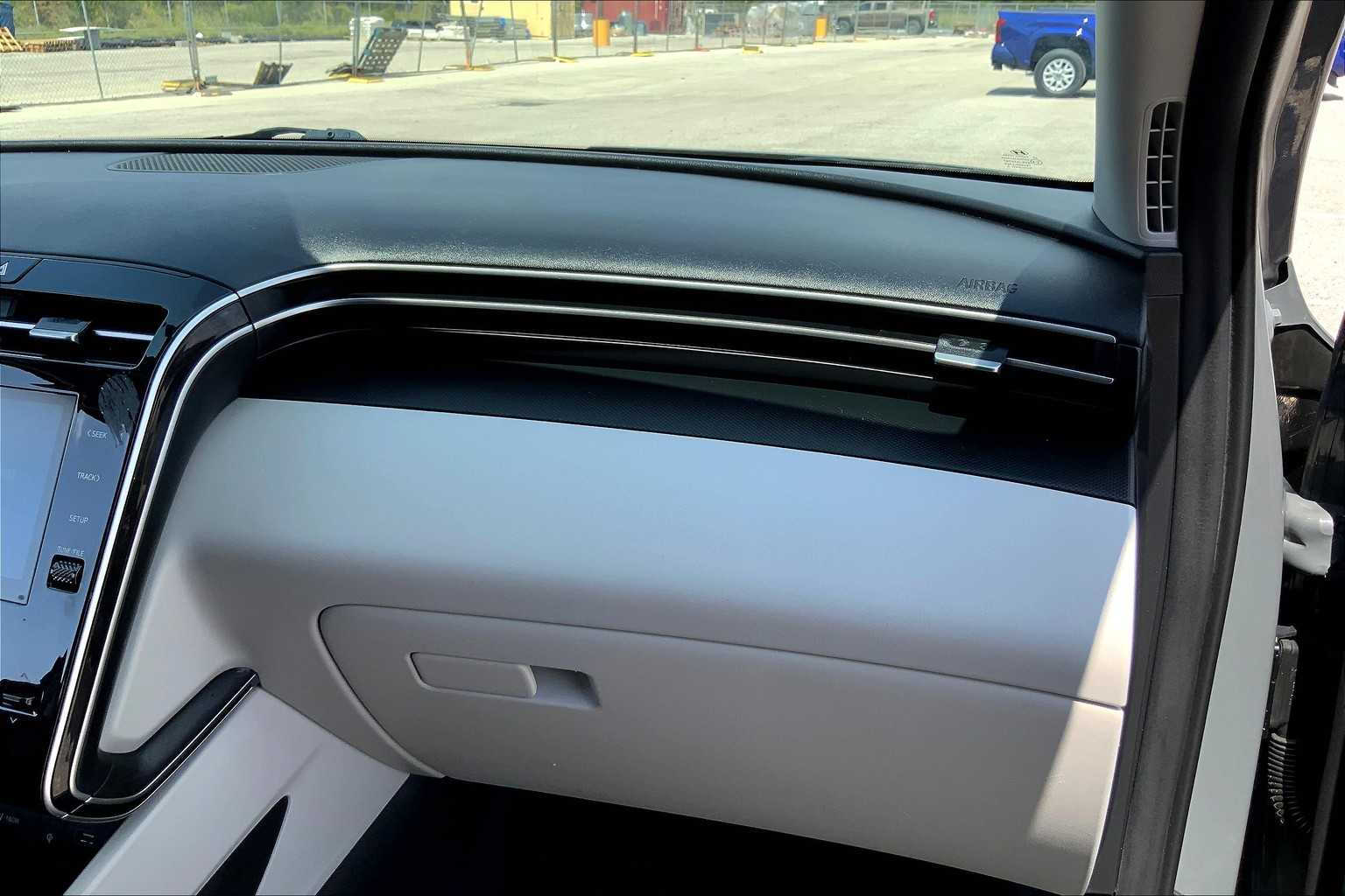 2024 Hyundai Tucson SEL photo 16