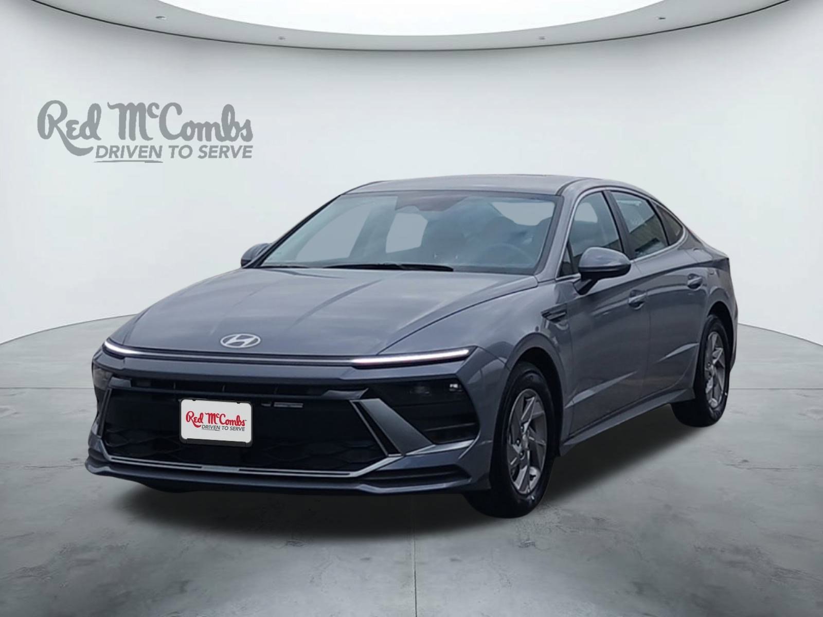 2025 Hyundai Sonata SE's photo