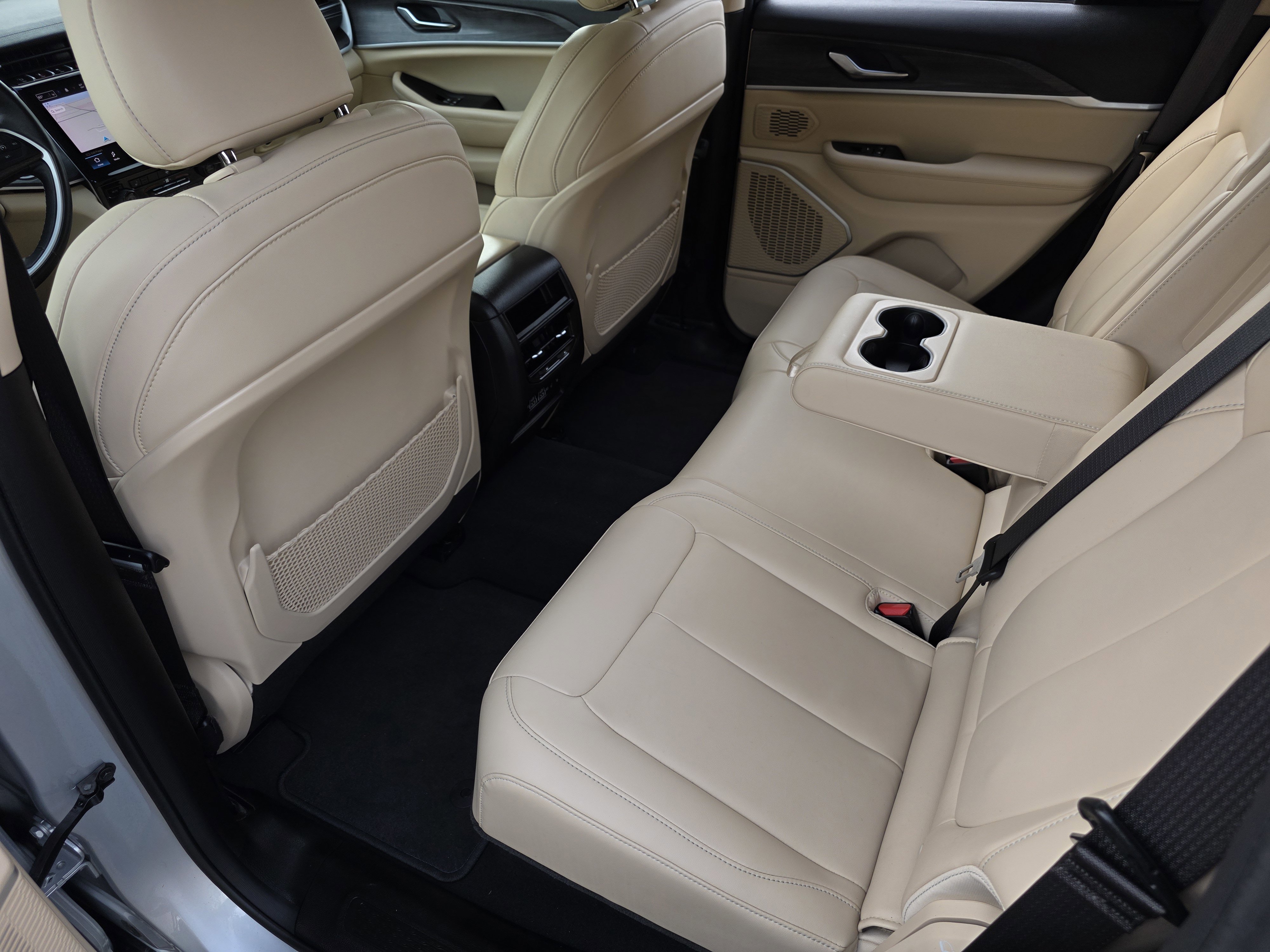 2022 Jeep Grand Cherokee Limited photo 30
