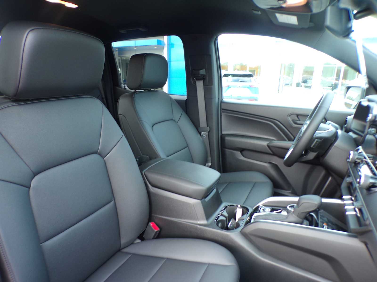 2026 Chevrolet Colorado Trail Boss photo 7