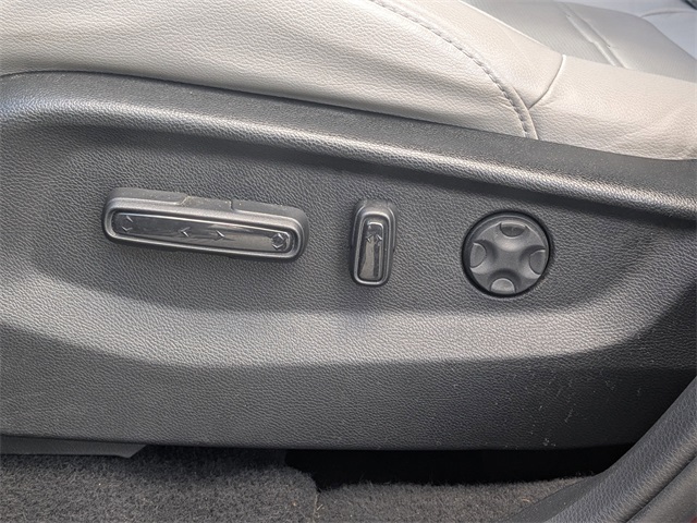 2018 Honda CR-V EX-L photo 19