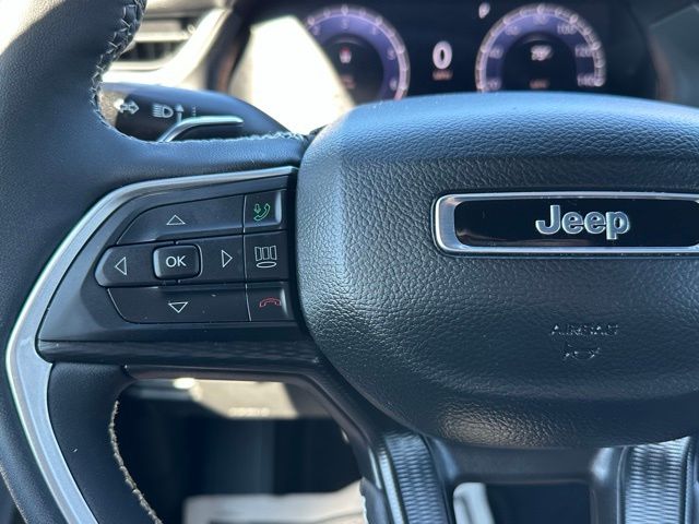 2025 Jeep Grand Cherokee Altitude X photo 19