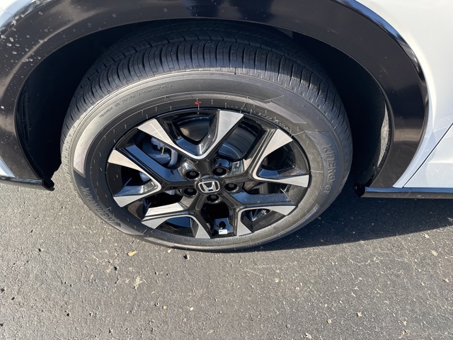 2026 Honda HR-V EX-L photo 4