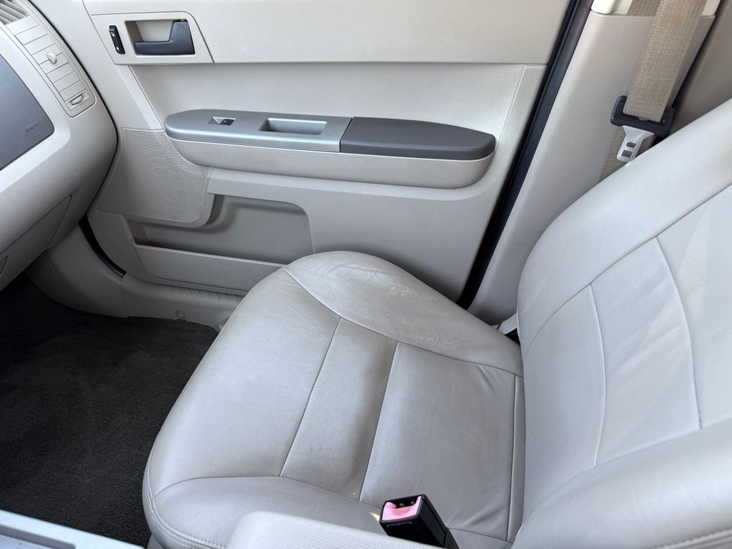 2008 Ford Escape Hybrid photo 21