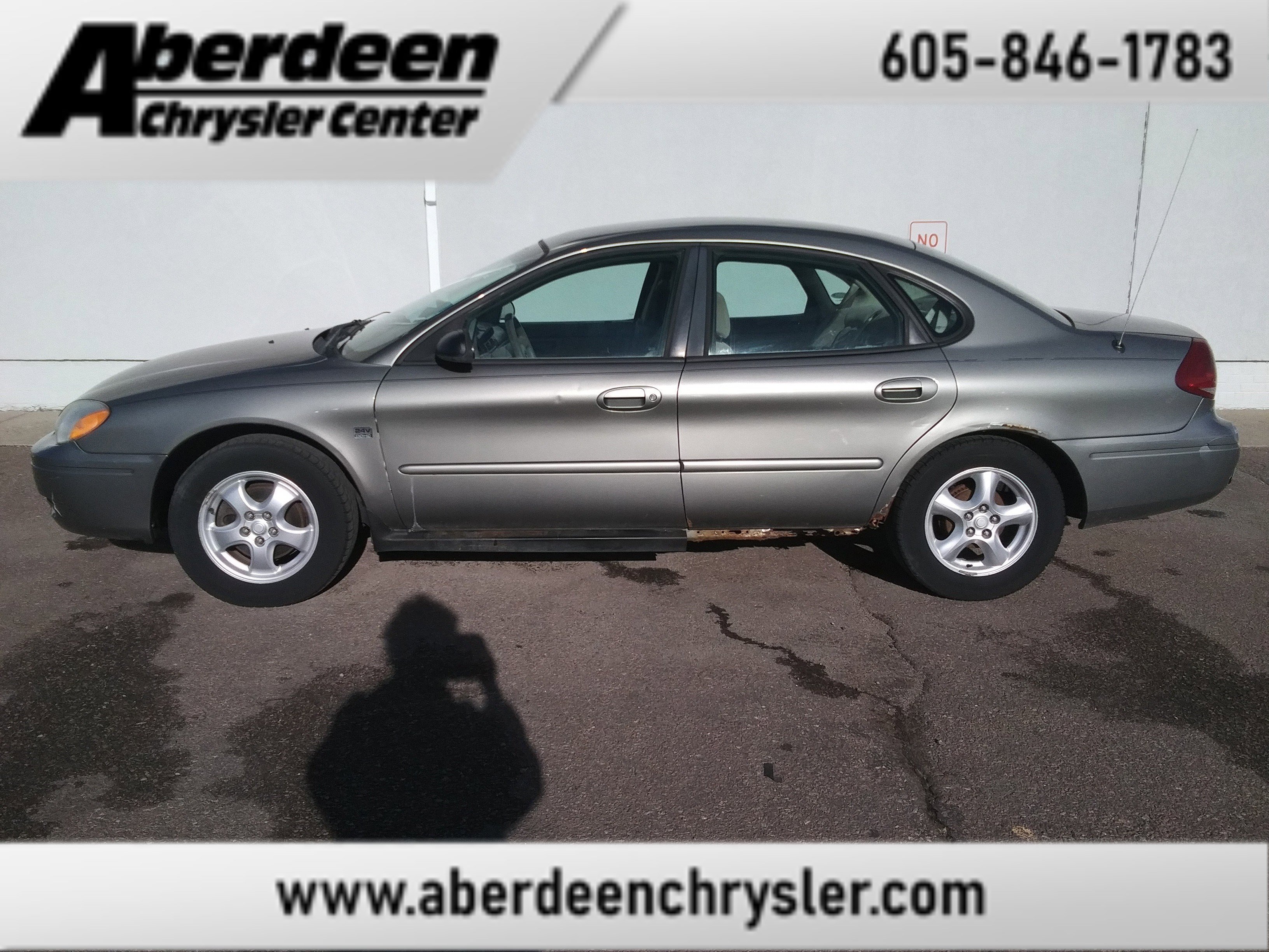 2004 Ford Taurus SES