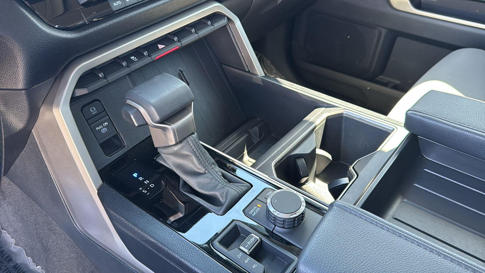 2024 Toyota Tundra SR5 CrewMax photo 21