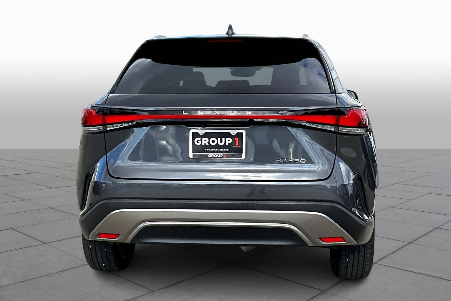 2025 Lexus RX Premium photo 4