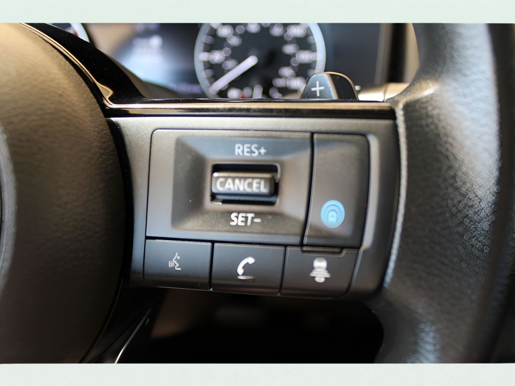 2023 Nissan Rogue SV AWD photo 15