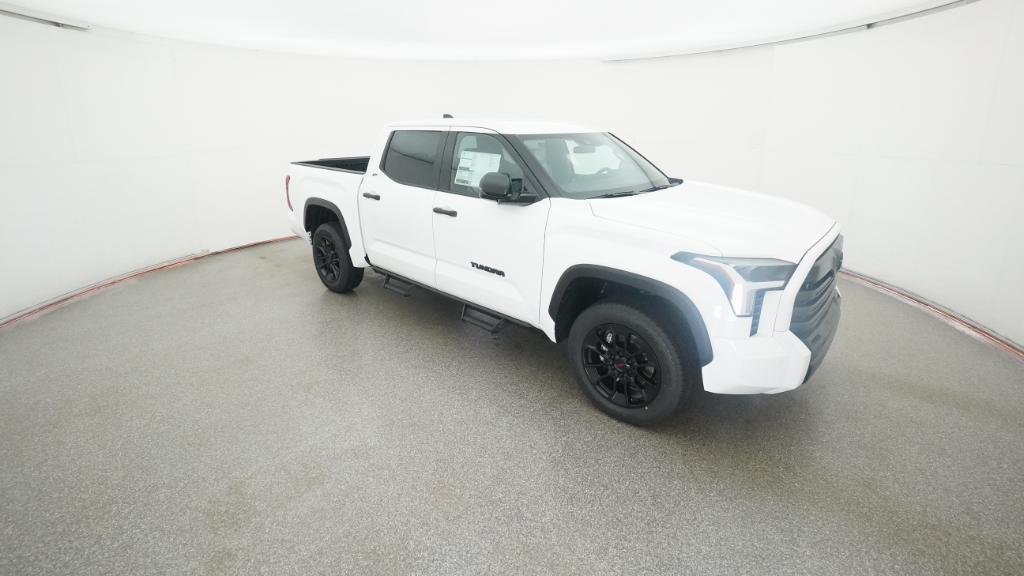 2026 Toyota Tundra SR5 CrewMax photo 25