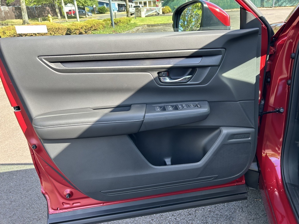 2026 Honda CR-V LX photo 8