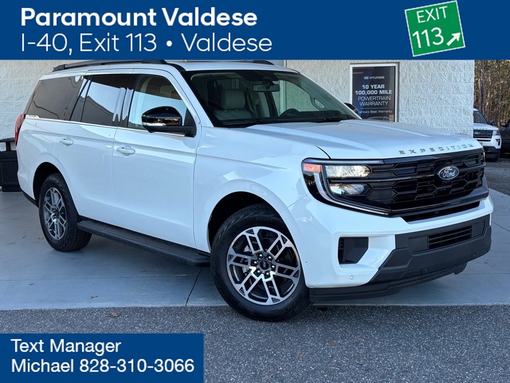 2025 Ford Expedition Active's photo