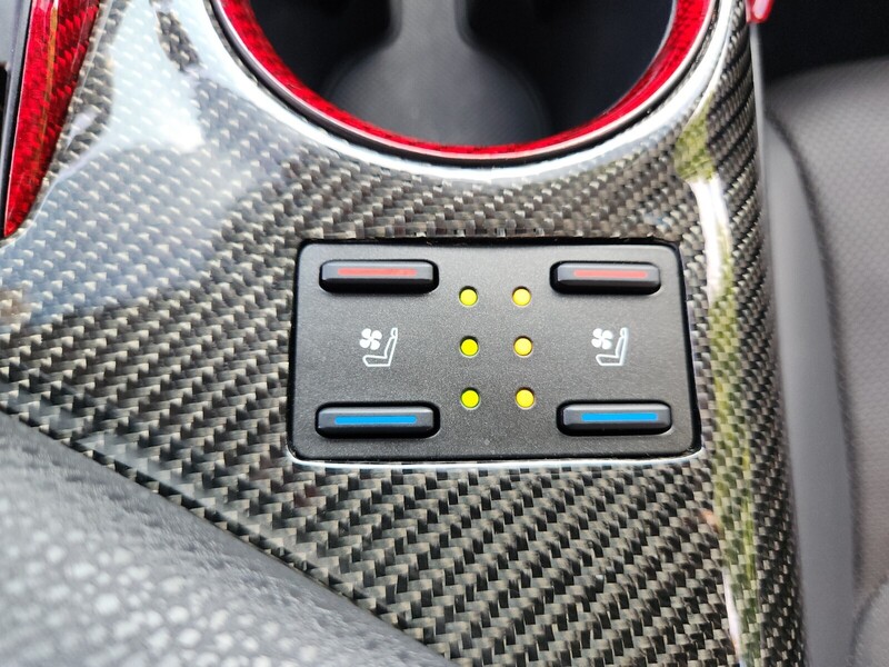 2023 Toyota Camry XSE V6 photo 19