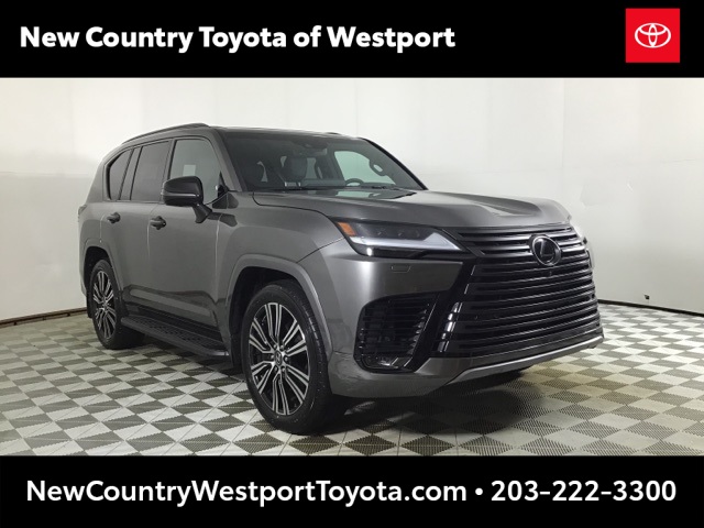2024 Lexus LX Luxury's photo