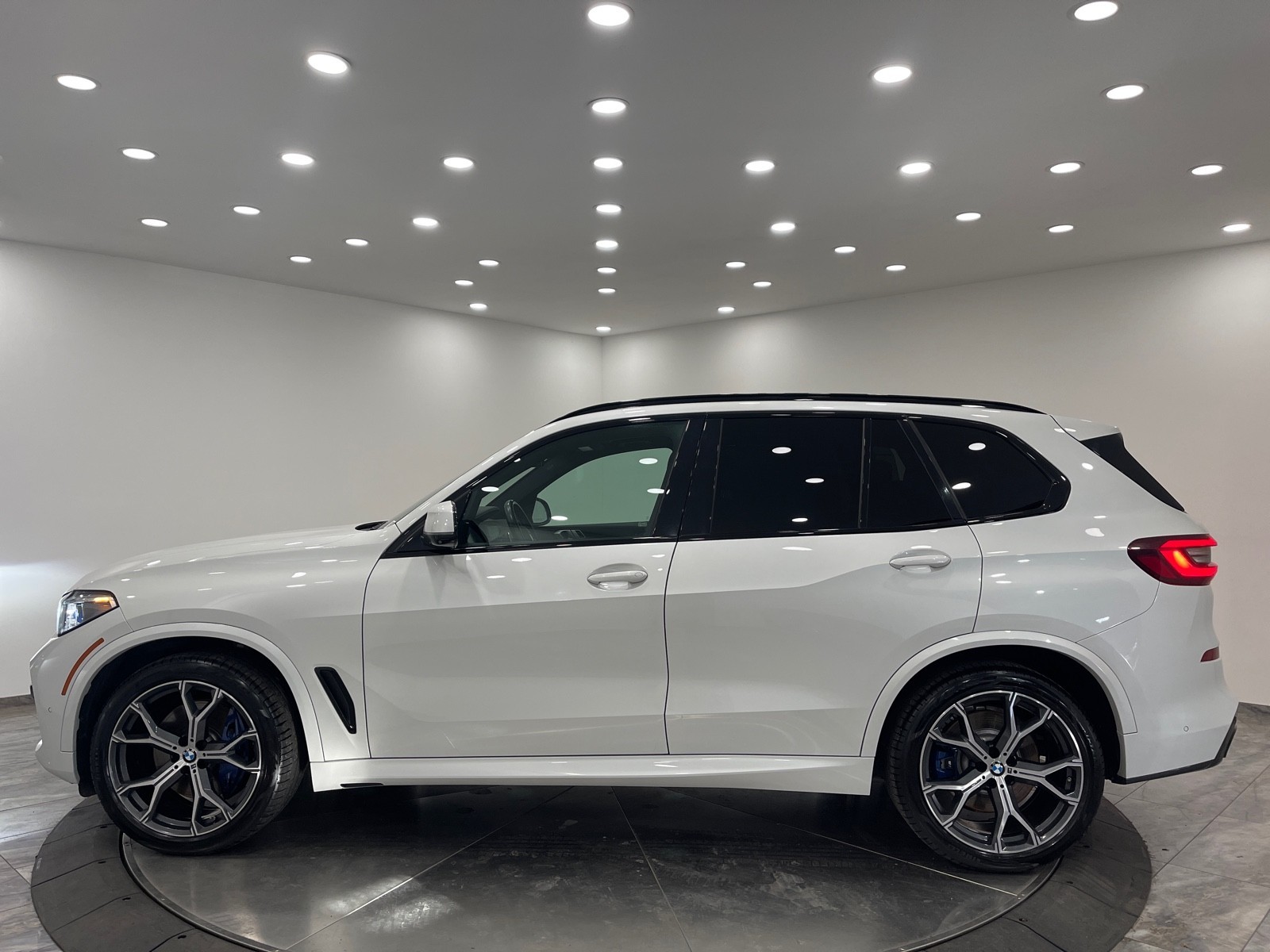 2021 Bmw X5 xDrive40i photo 4