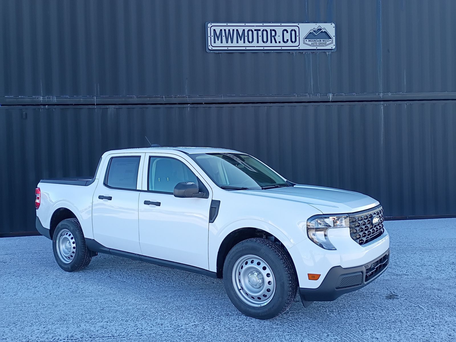 2026 Ford Maverick XL's photo