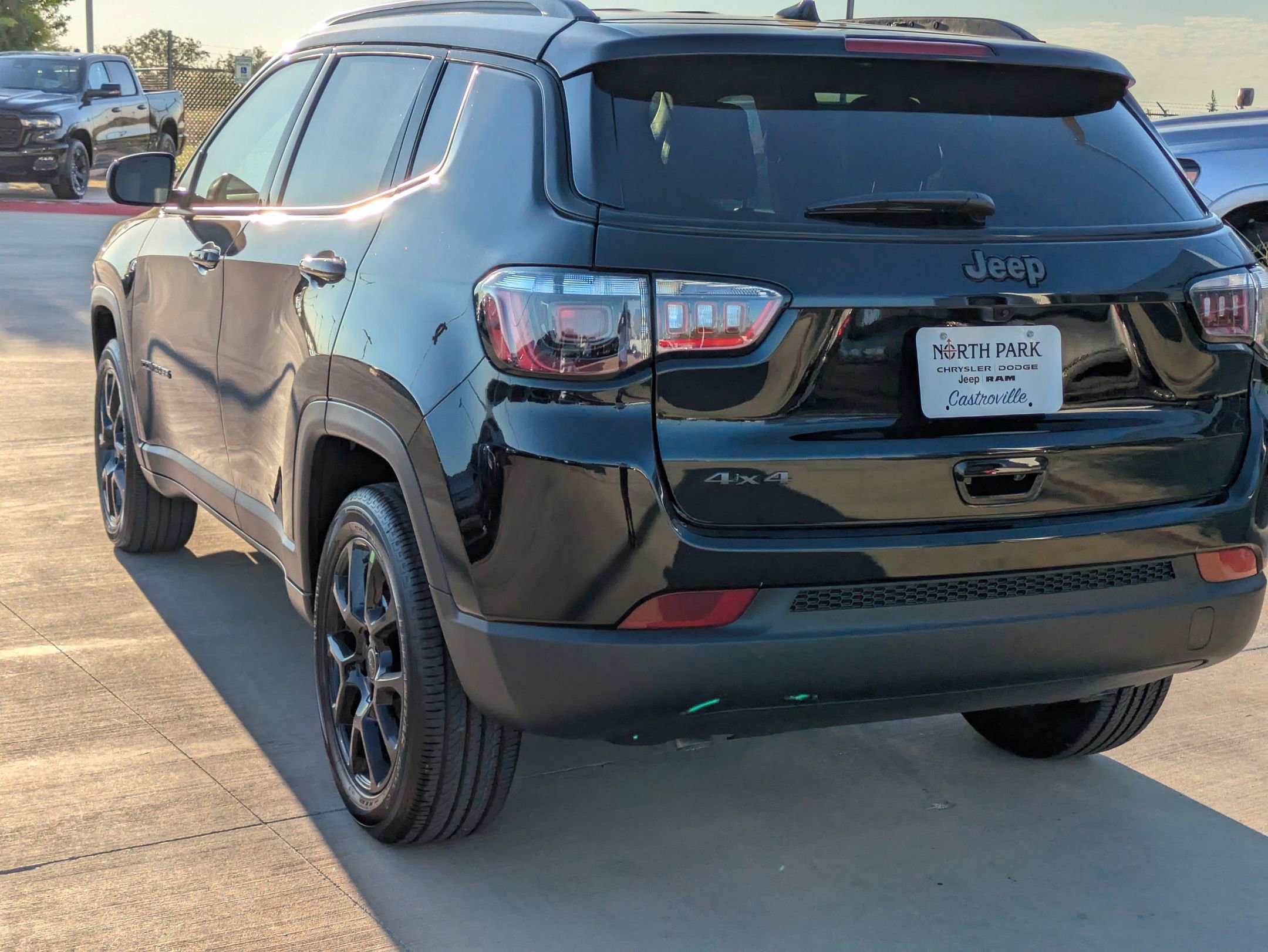 2026 Jeep Compass Latitude photo 4