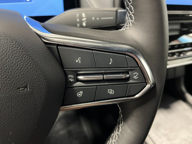 2025 Honda Prologue Elite photo 14