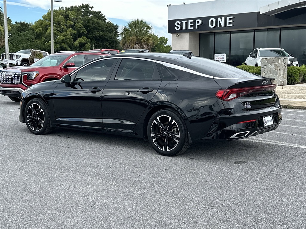 2022 Kia K5 GT-Line photo 5