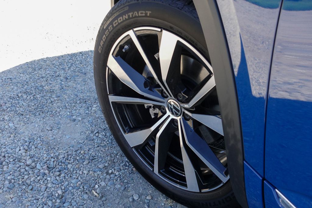 2025 Volkswagen Atlas SEL Premium R-Line photo 10