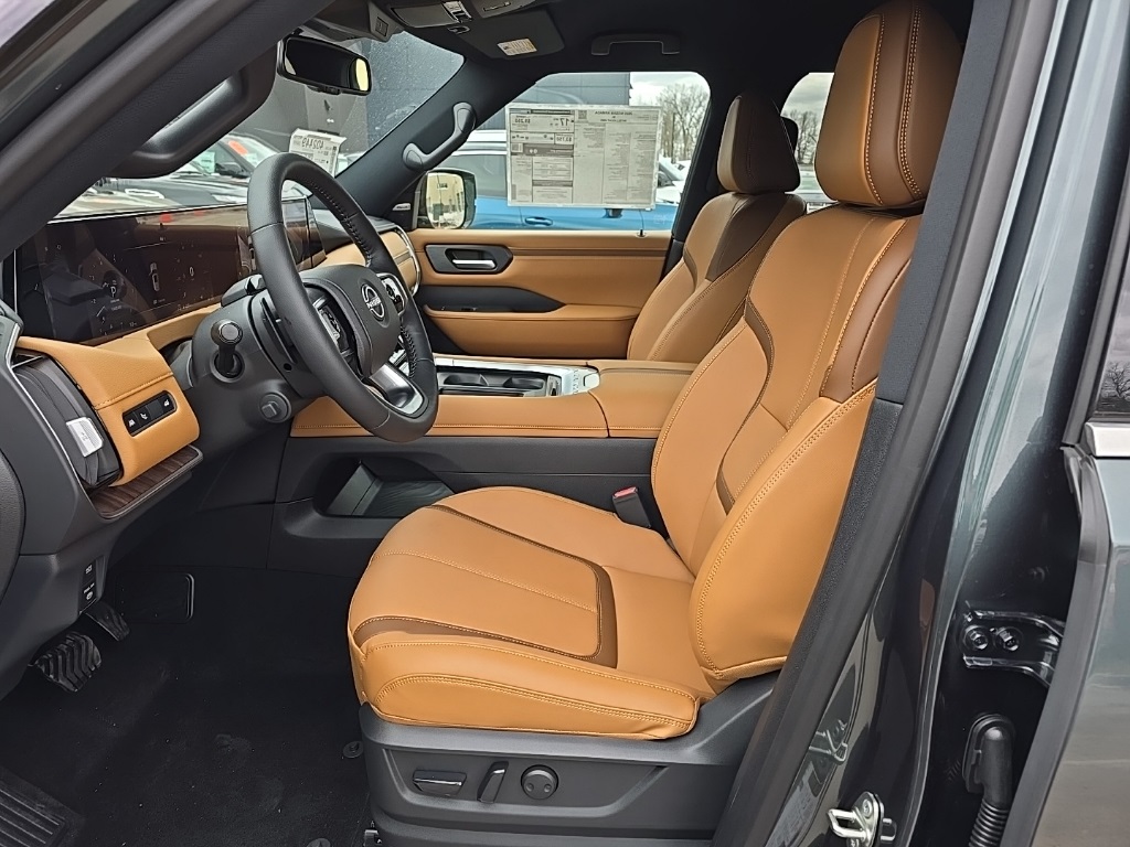 2025 Nissan Armada SL photo 5
