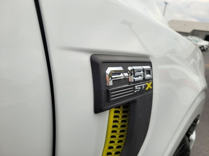 2025 Ford F-150 STX photo 14