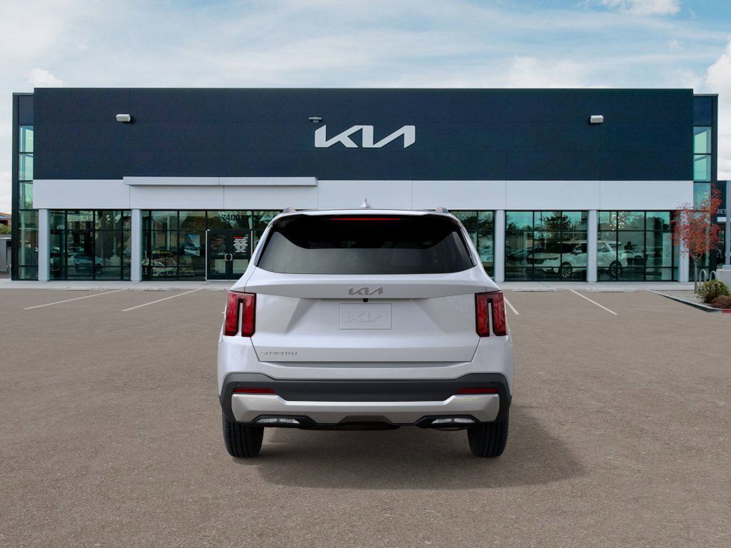 2026 Kia Sorento S photo 2