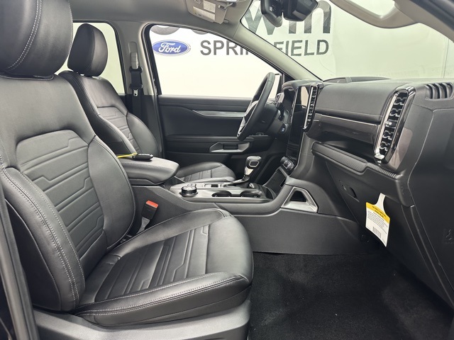 2025 Ford Ranger Lariat photo 8