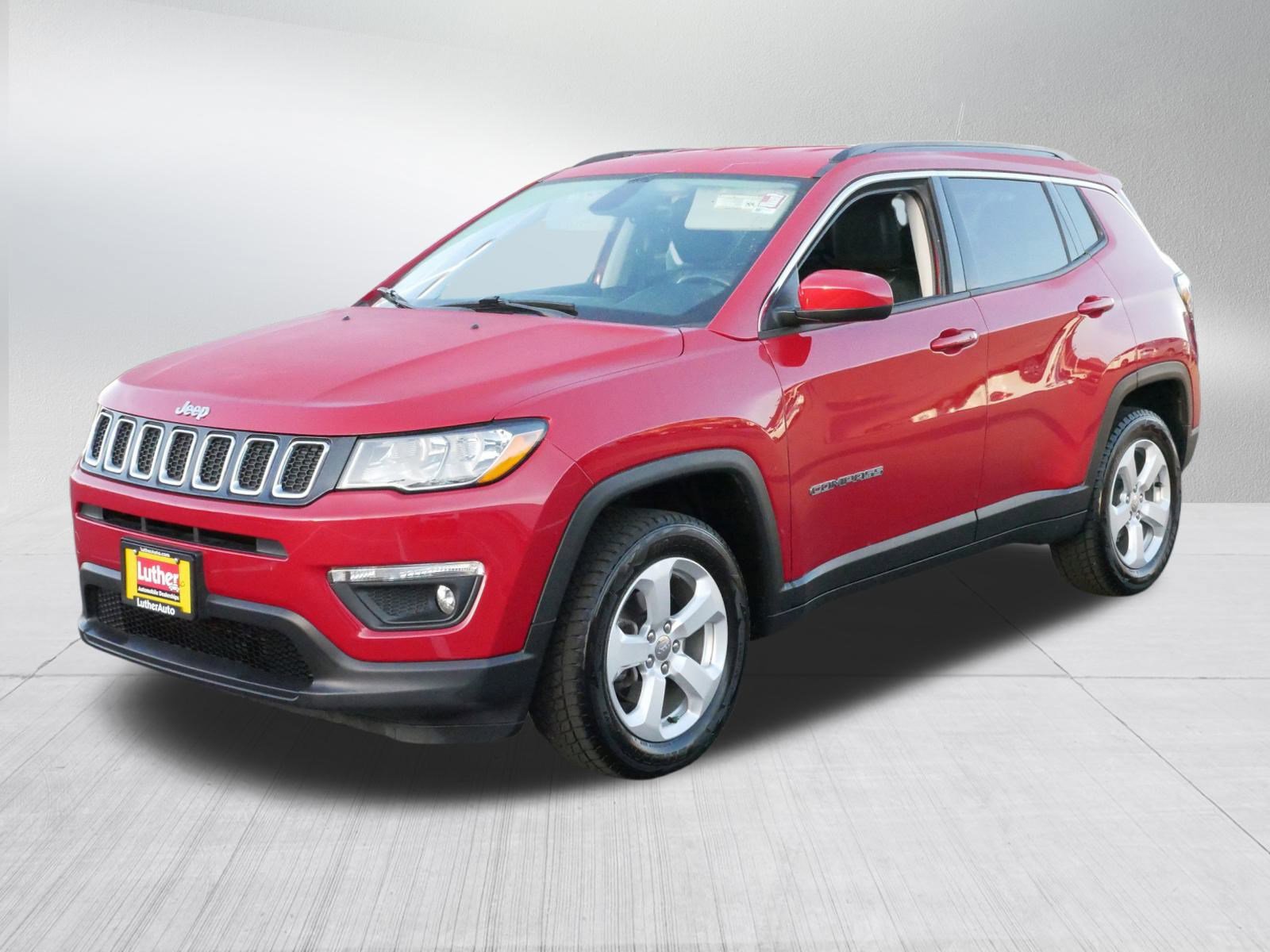 2018 Jeep Compass Latitude photo 3