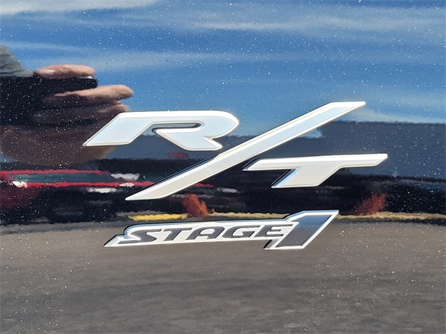 2025 Dodge Charger R/T photo 13