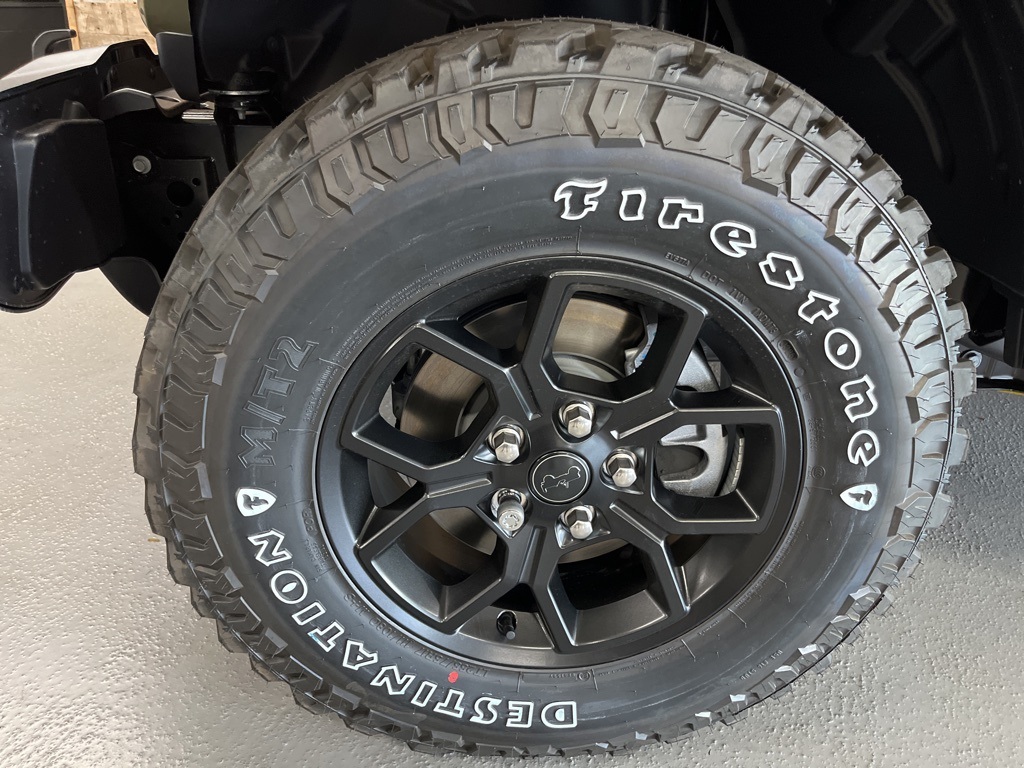 2025 Jeep Gladiator Sport photo 4