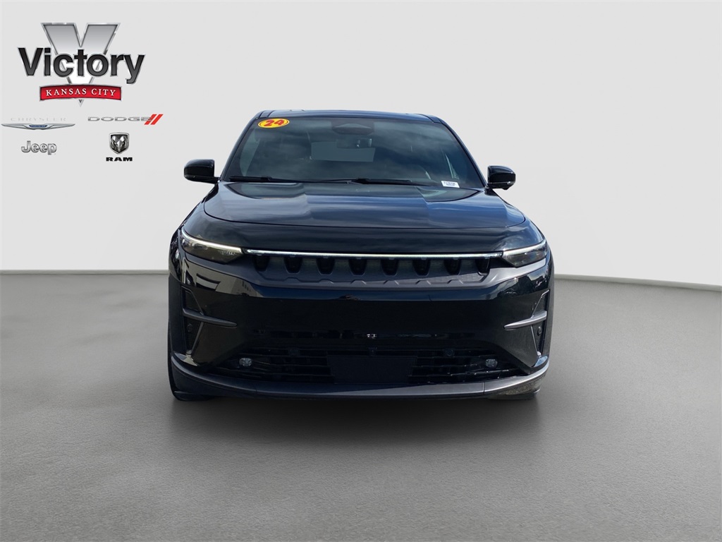 Used 2024 Jeep Wagoneer S Launch Edition with VIN 3C4RJNAK2RT178798 for sale in Kansas City, KS