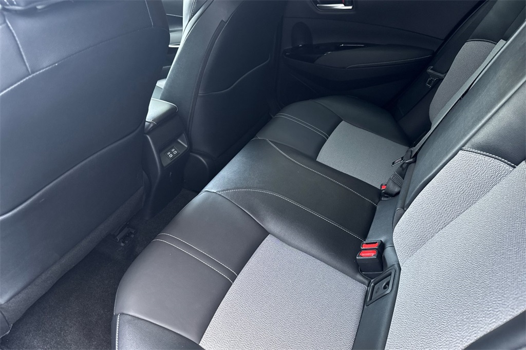 2023 Toyota Corolla XSE photo 13