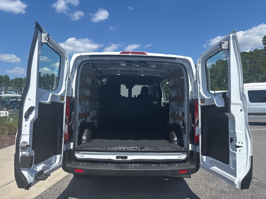 2023 Ford Transit Cargo Van photo 13