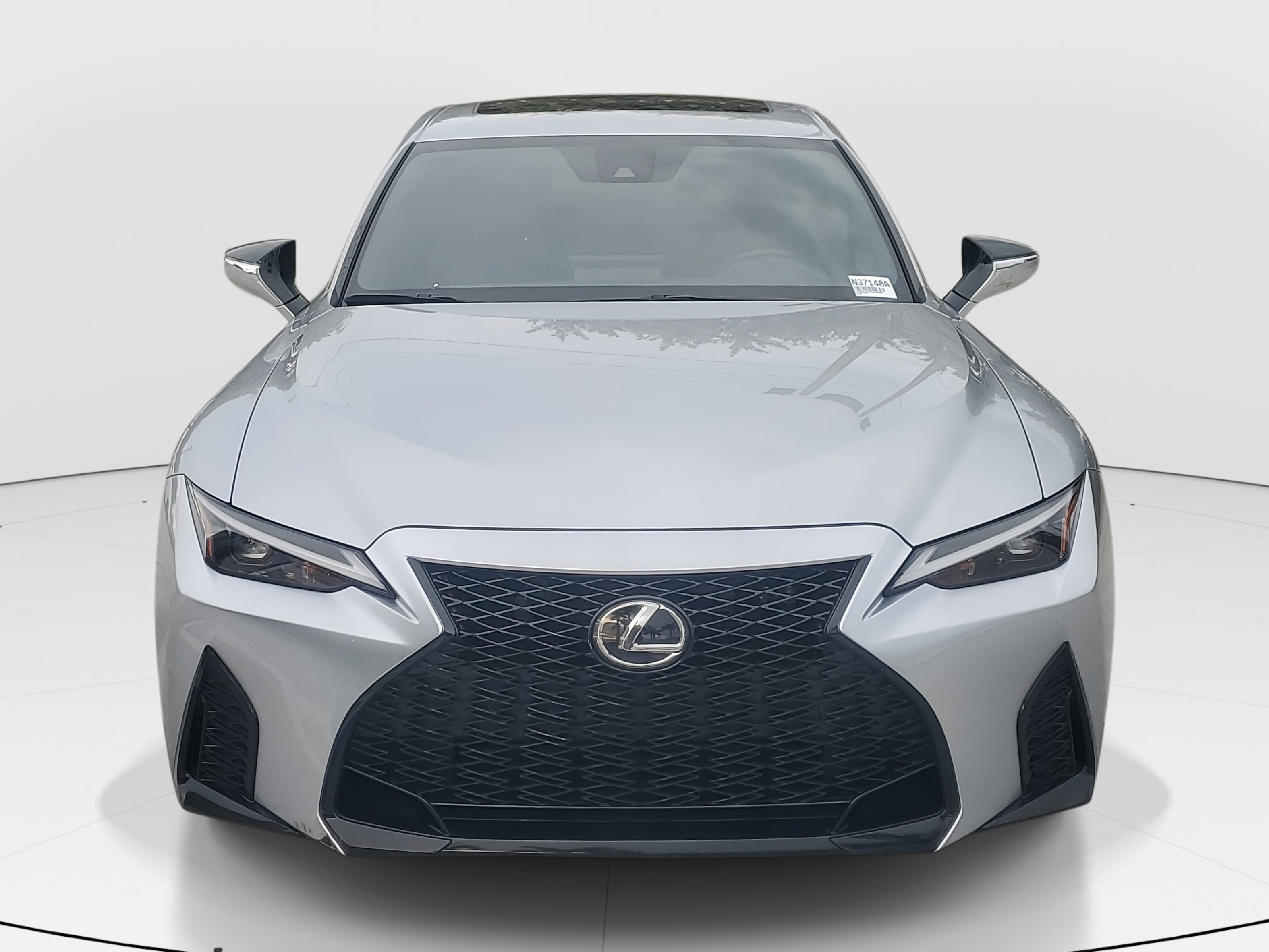 2024 Lexus IS 350 F SPORT photo 3