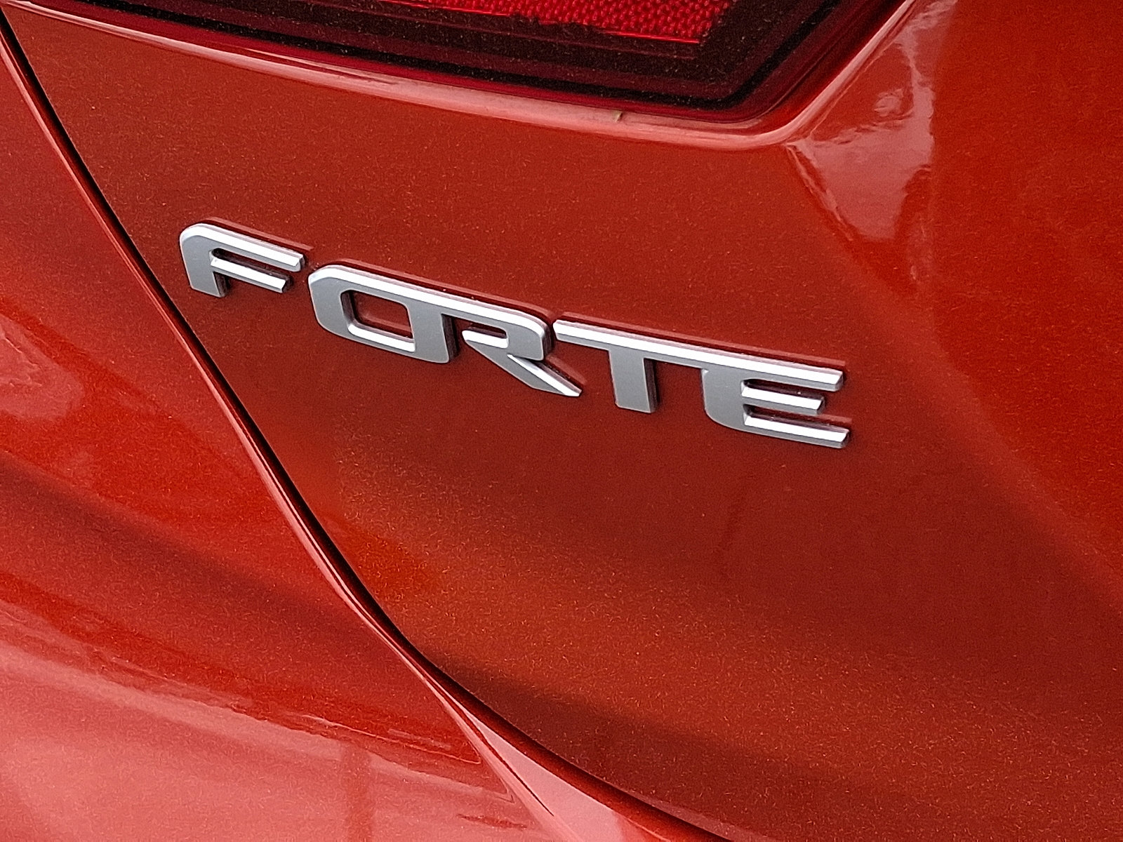 2023 Kia Forte GT-Line photo 25