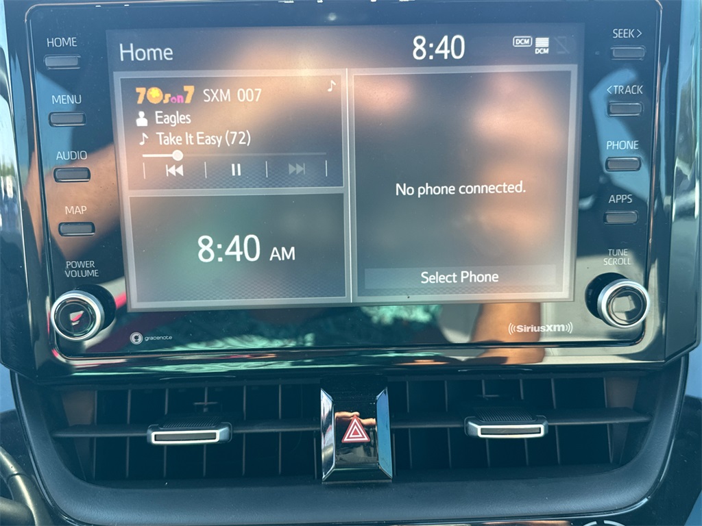 2022 Toyota Corolla SE photo 25
