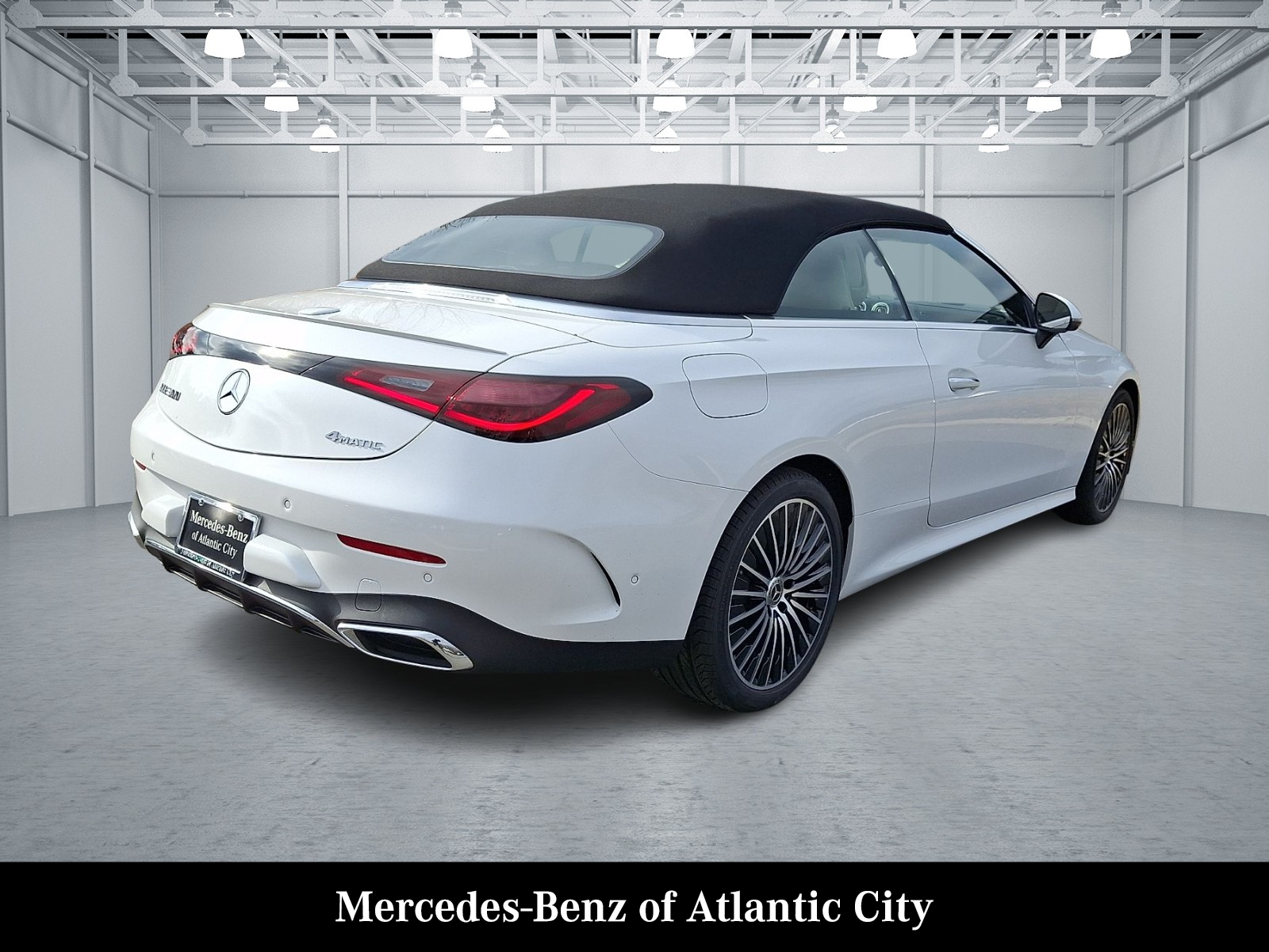 2026 Mercedes Benz CLE 300 4MATIC Cabriolet photo 4
