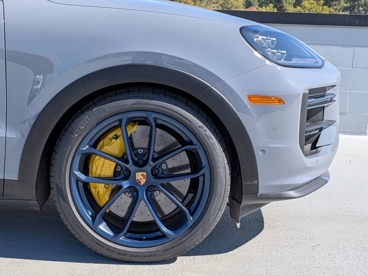 2024 Porsche Cayenne Turbo GT photo 8