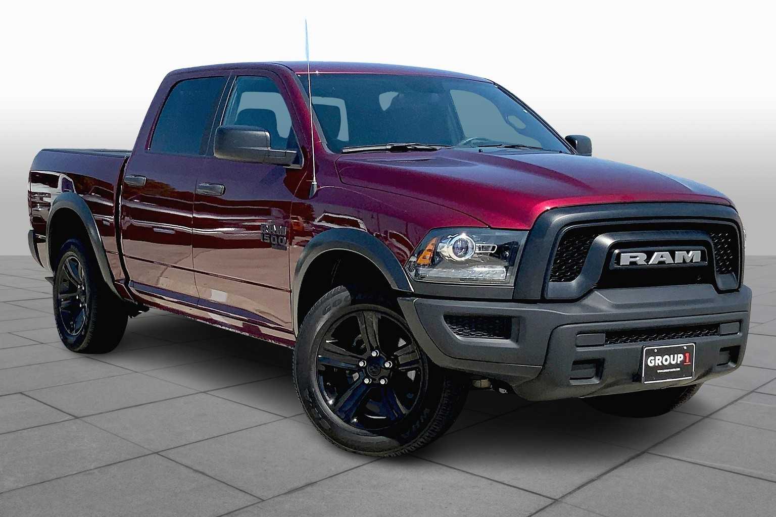 2024 Ram 1500 Classic Warlock photo 2