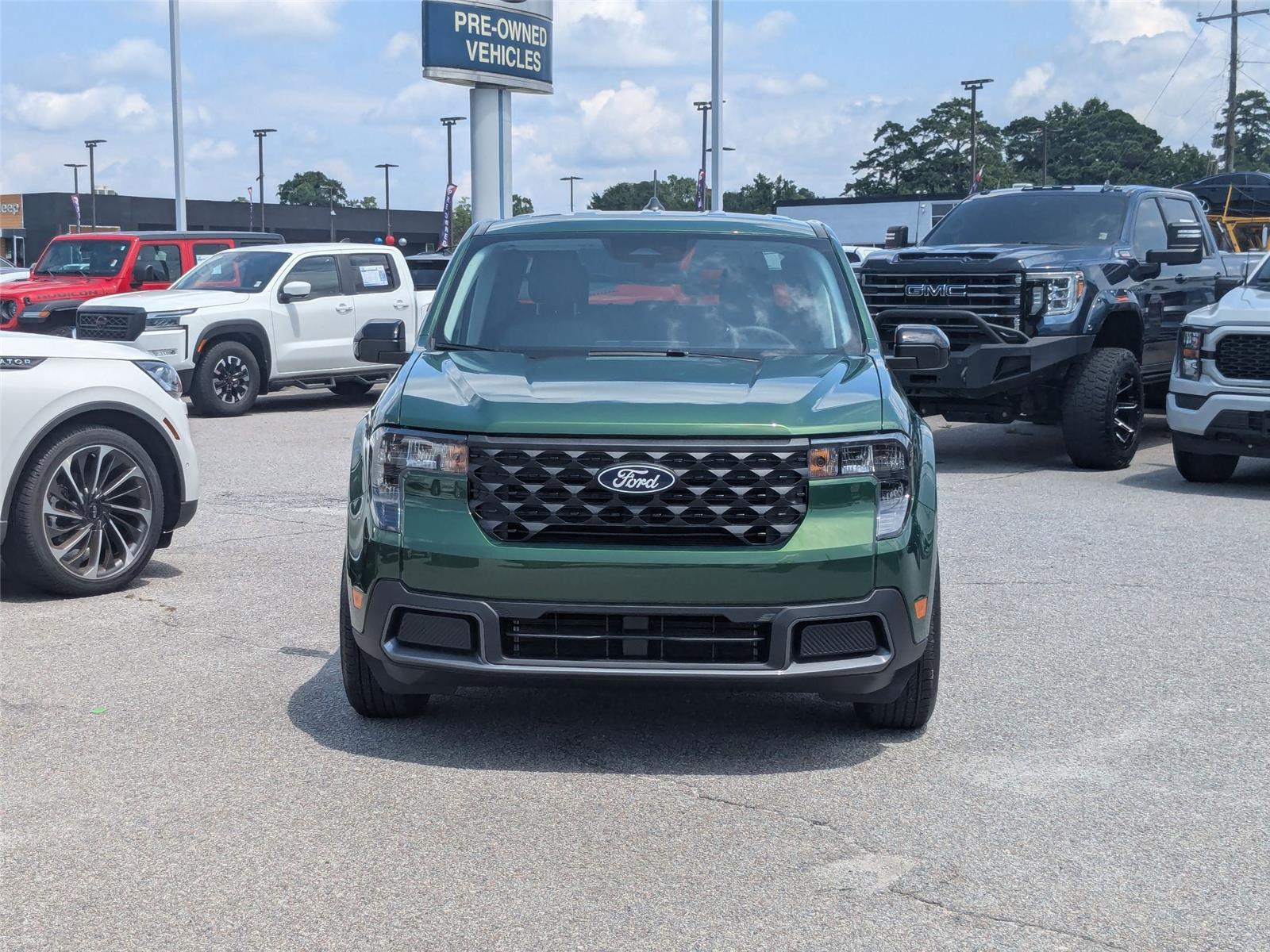 2025 Ford Maverick XL photo 2