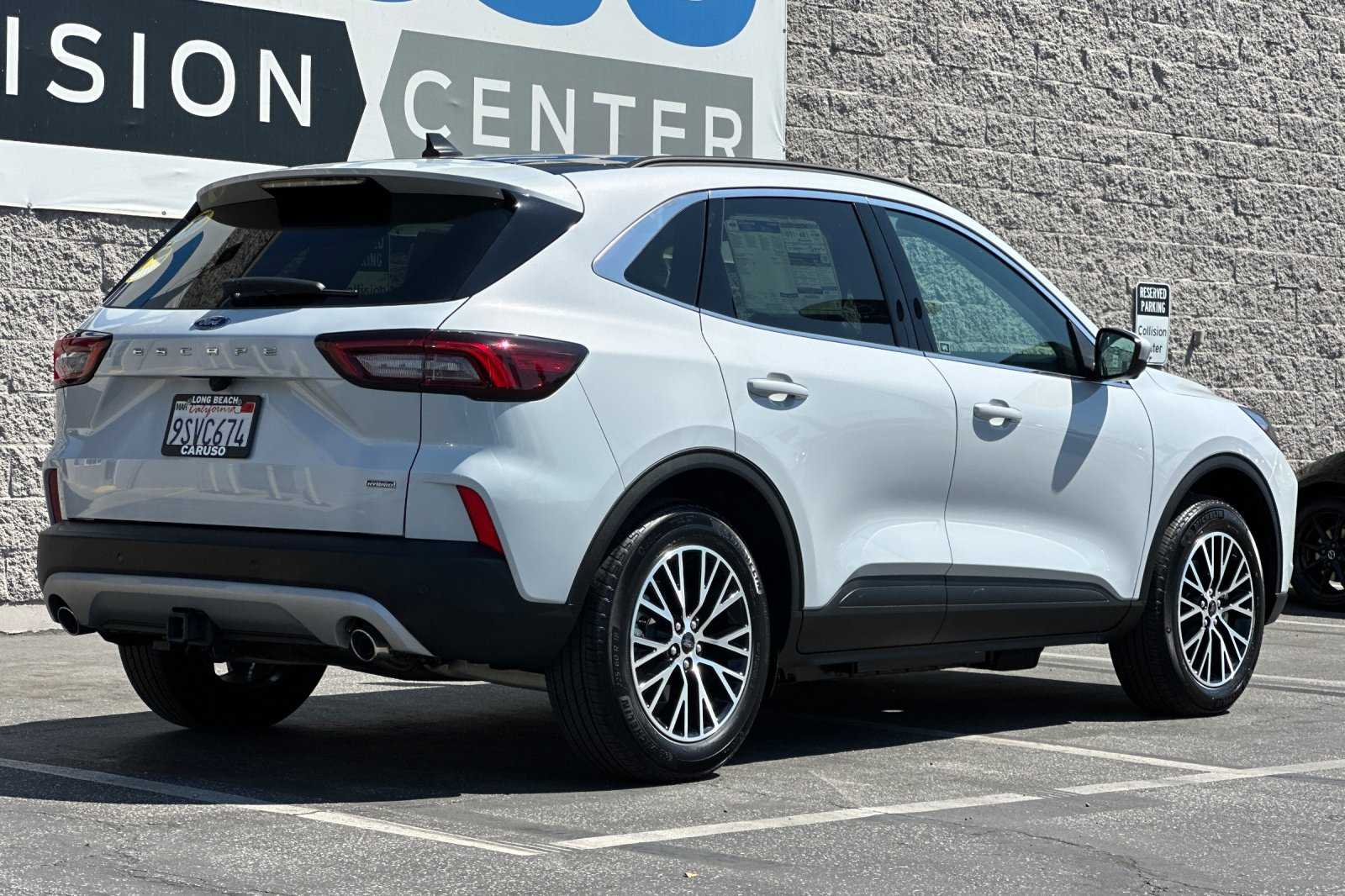 2025 Ford Escape Plug-In Hybrid Base photo 3
