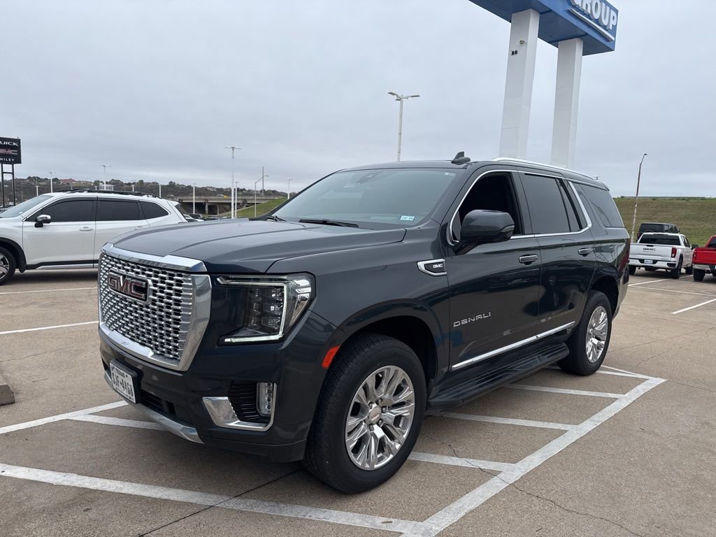 2022 GMC Yukon Denali's photo